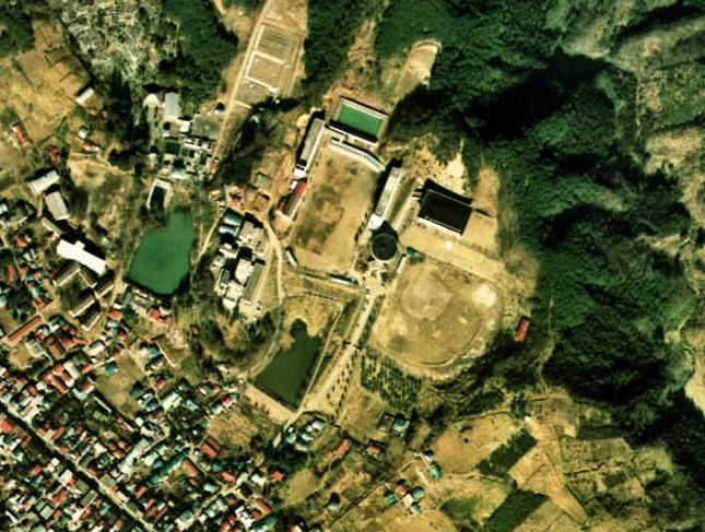 日大明誠高周辺空中写真