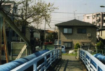 野川水道橋を北側から